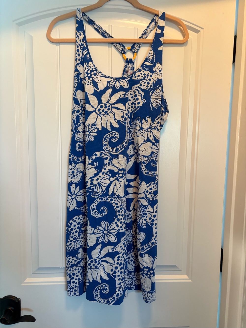 Lilly Pulitzer Blue & White Floral swim coverup  - Women's large. GUC